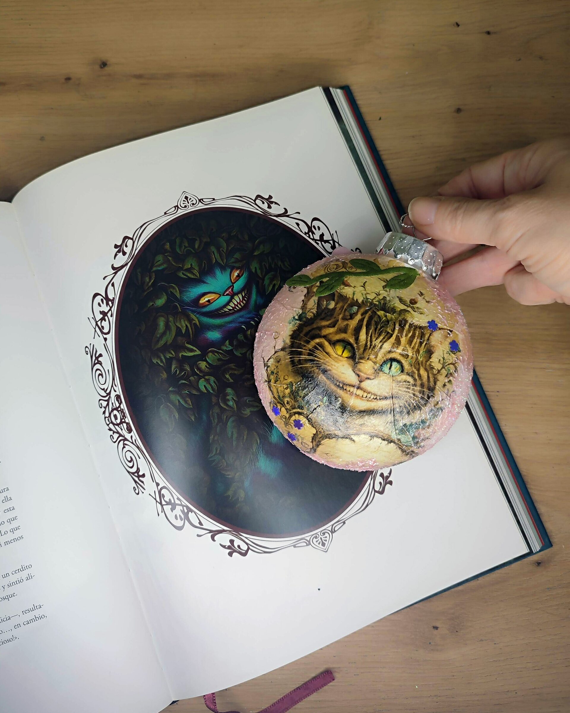 Bola de Navidad Alicia (rosa) - 2