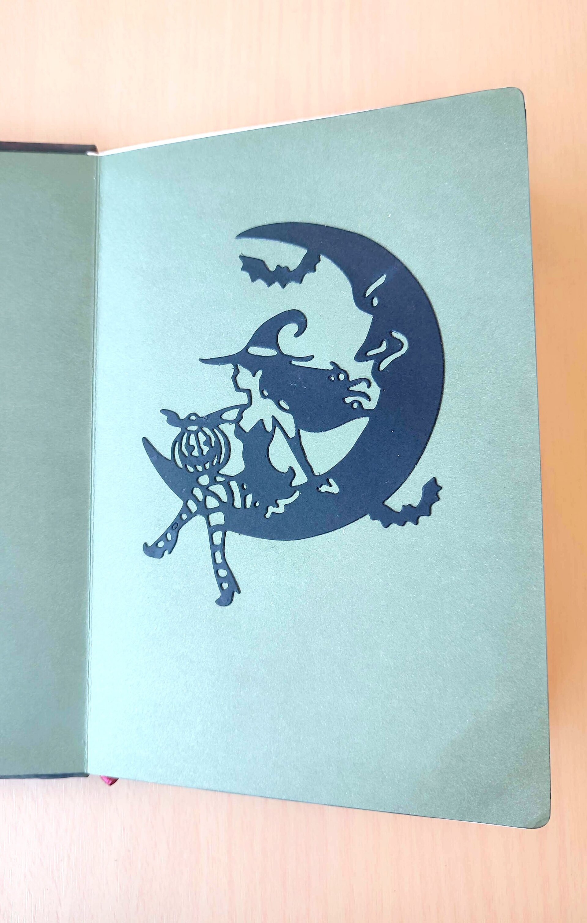 Libreta Hocus Pocus - 2