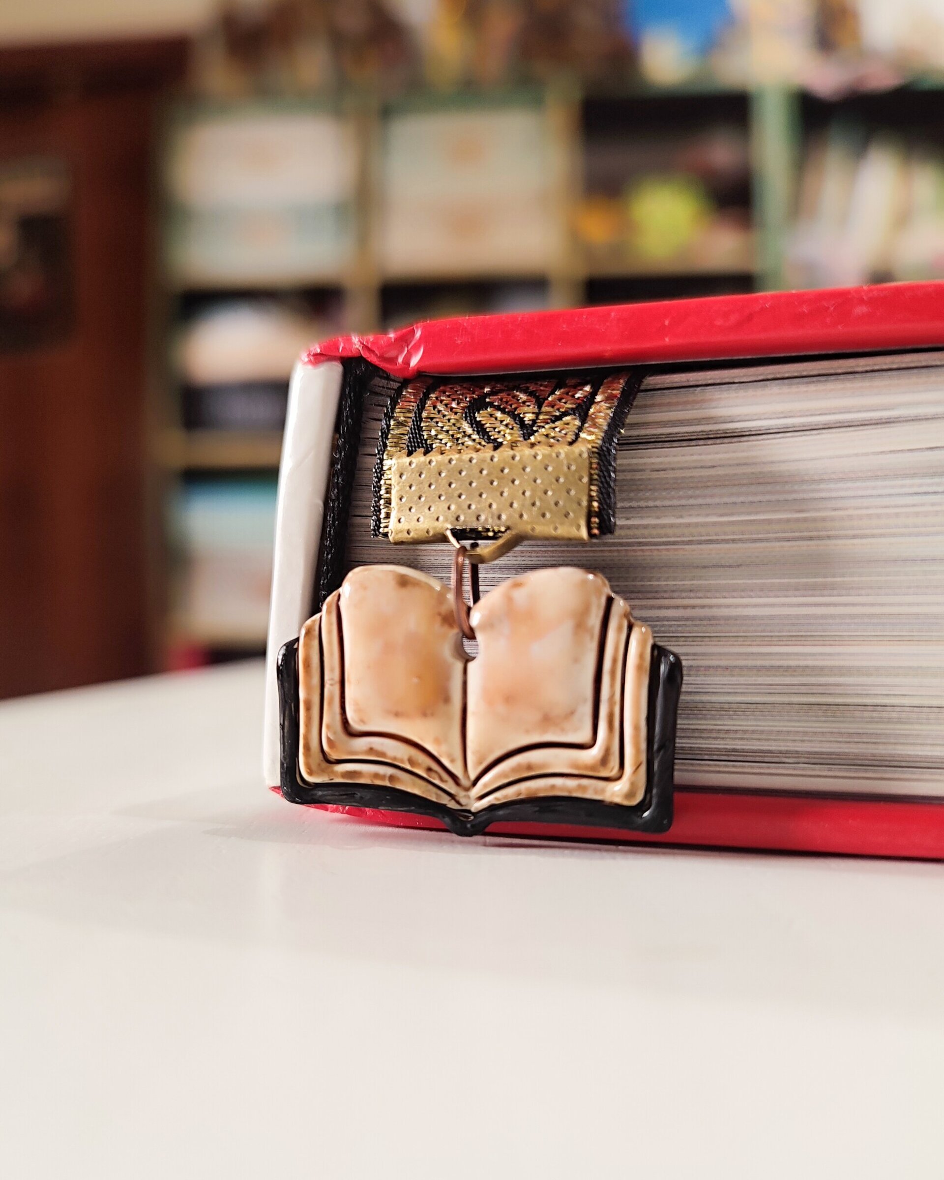 Marcapáginas El Libro Dorado - 2