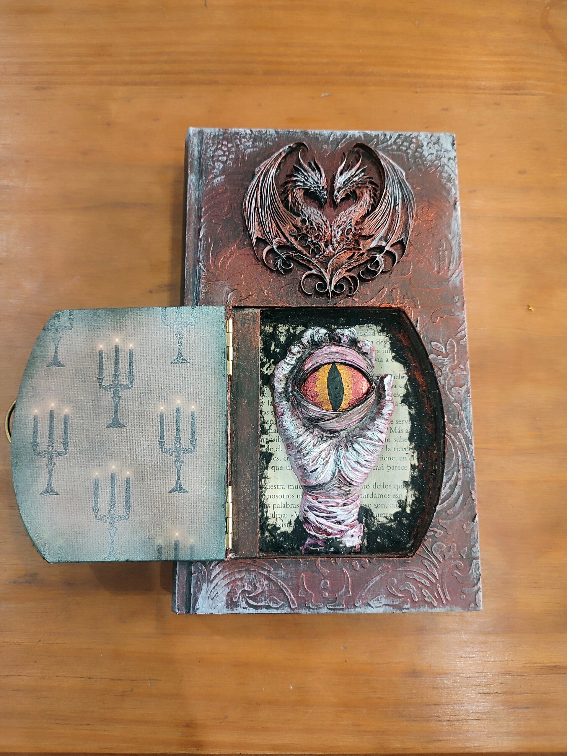 Libro decorativo The Eye - 2