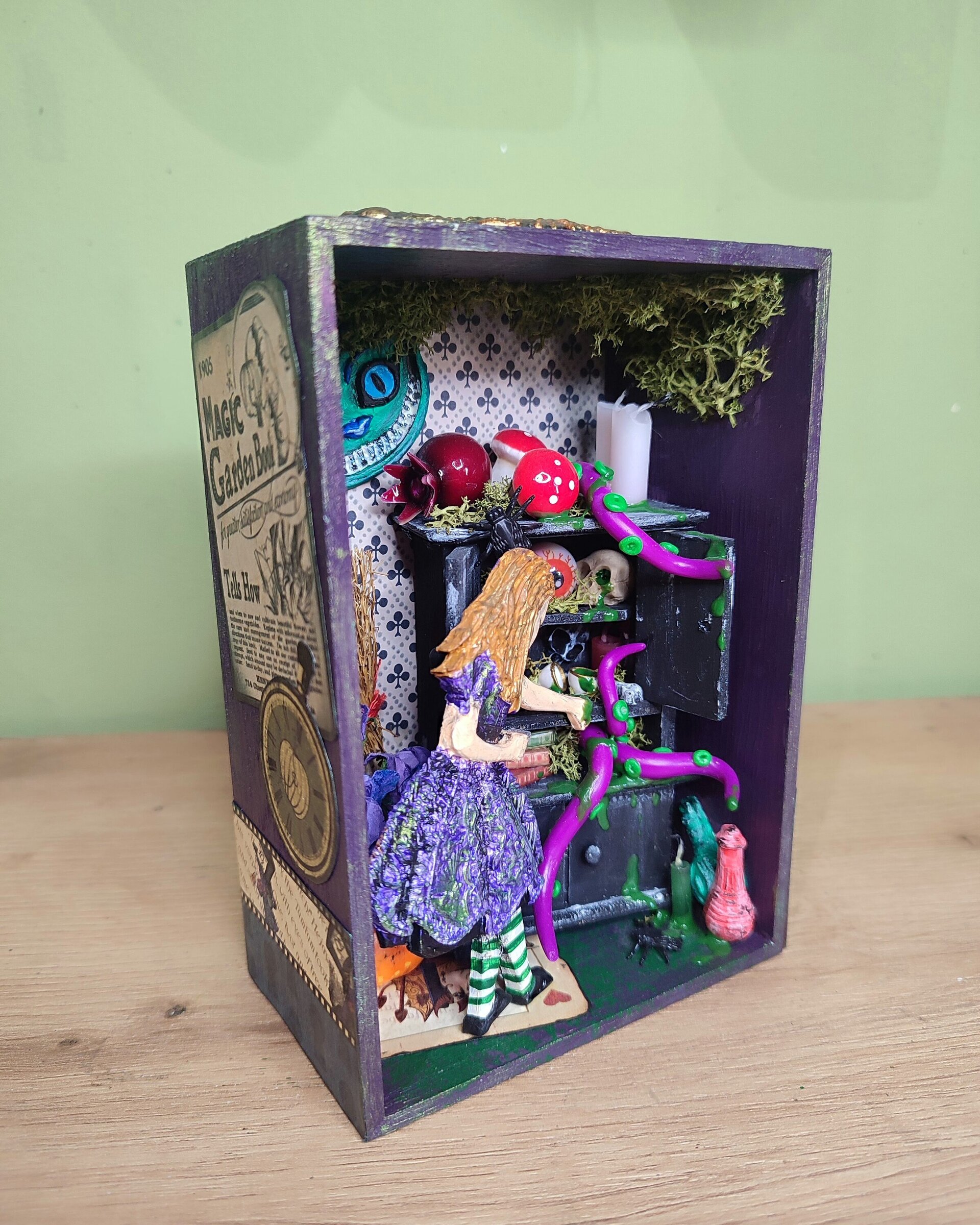 Halloween in Wonderland - 4